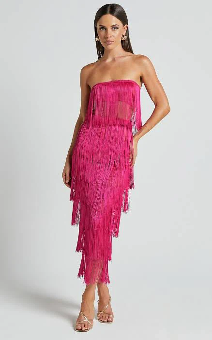 BUY: Showpo Amalee Tassel Set in Pink - Rovetoy