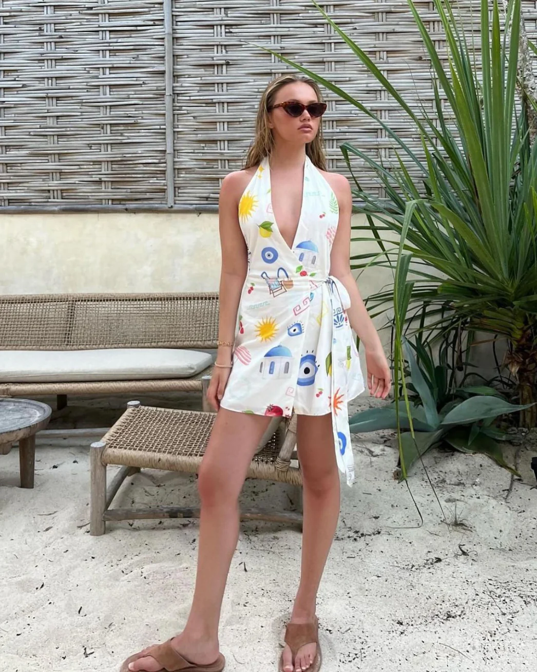 Sneaky Link V-Neck Wrap Mini - Rovetoy