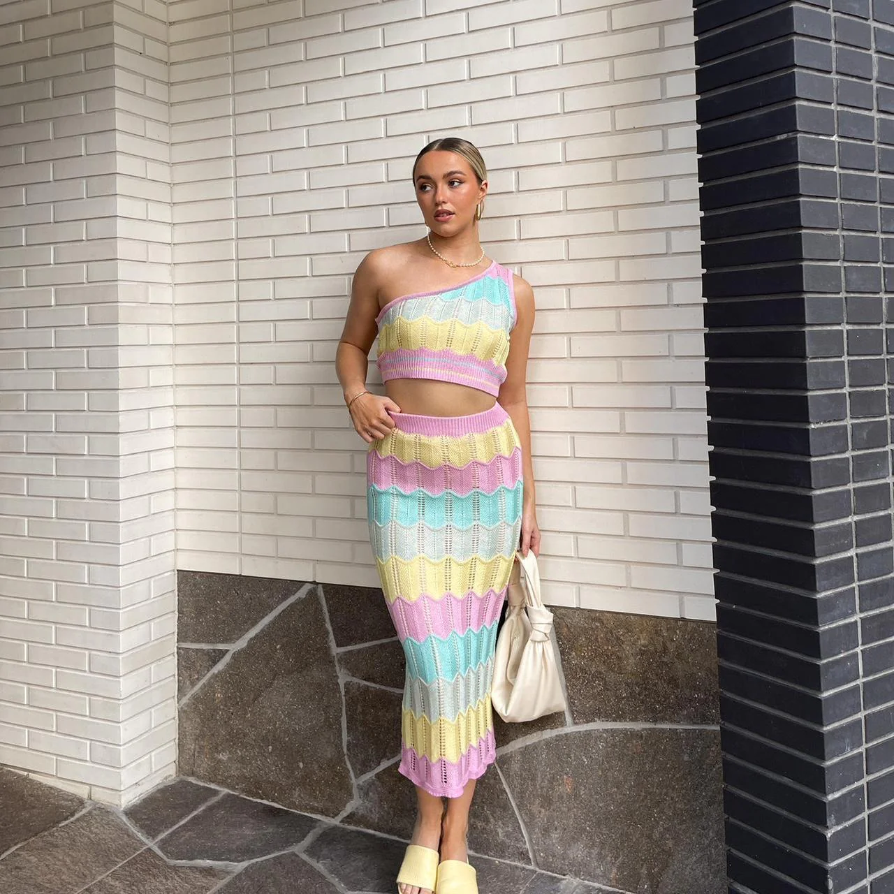 BUY Mura Rainbows Crochet Set - Rovetoy