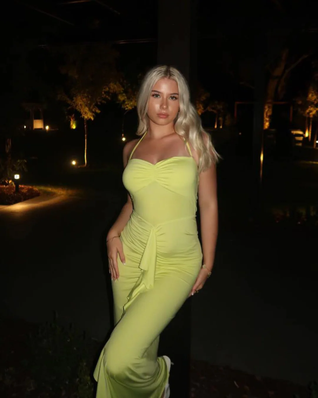 Worn By Shontae Gown - Rovetoy